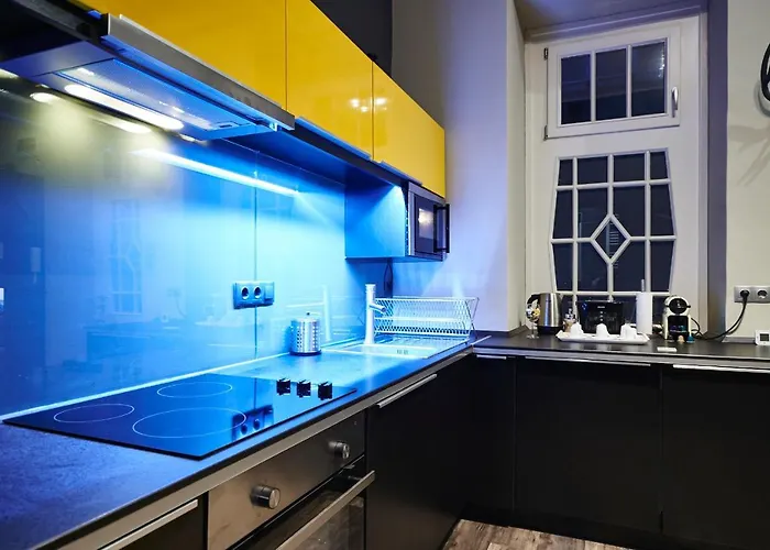 Location Yellow-black