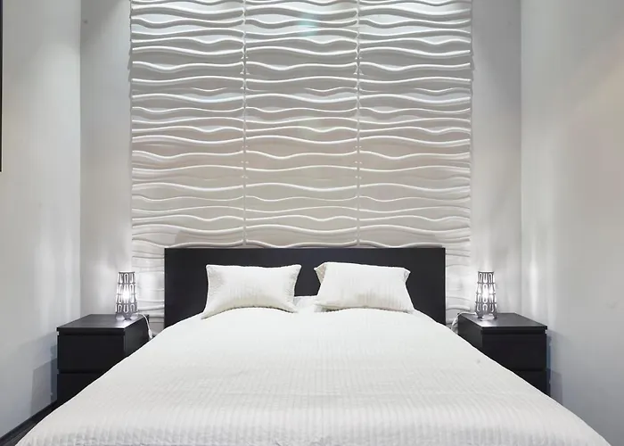 Location Yellow-black *